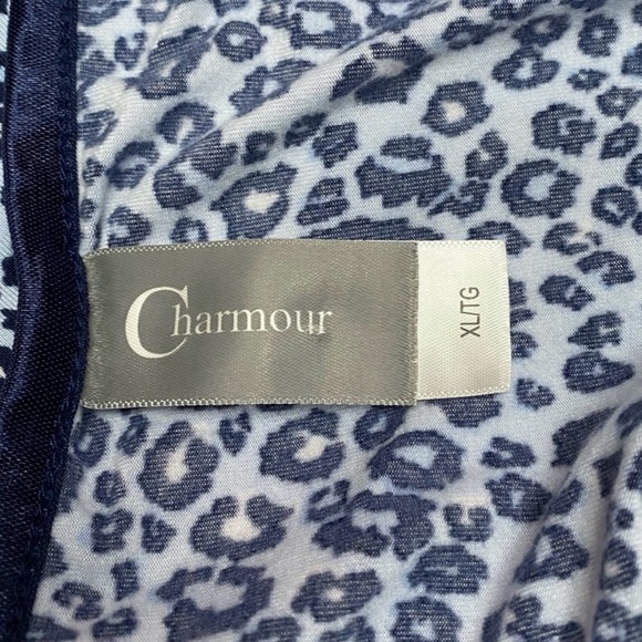 NWOT Charmour, Animal Print Blue Pajama Set With Shorts, XL, Blue & White 🌙 - Picture 8 of 13